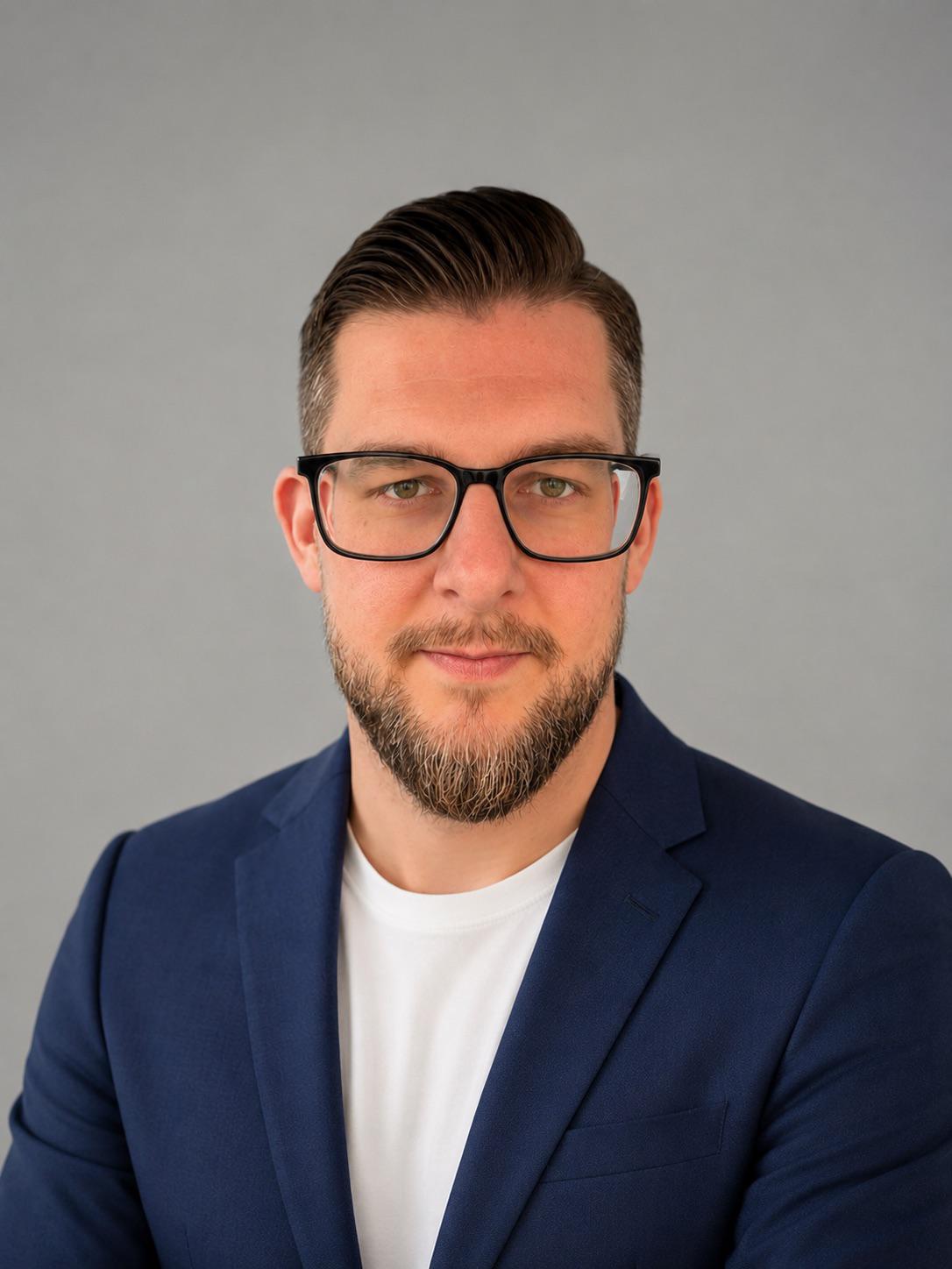 Maximilian Fuest